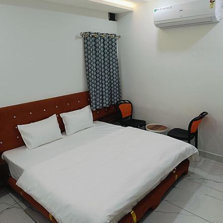 Hotel Shree Kedar Palace Ujjain Luaran gambar
