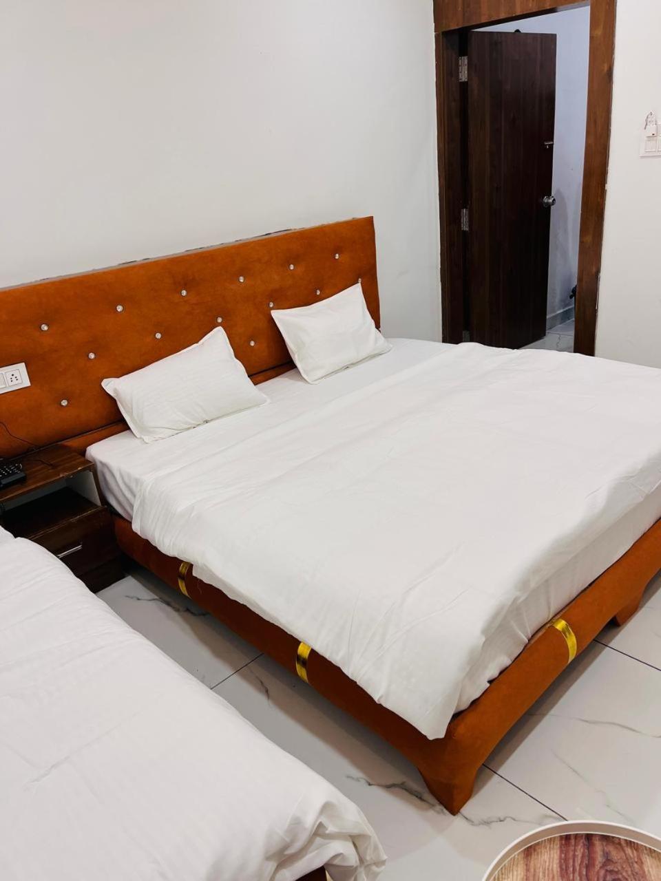 Hotel Shree Kedar Palace Ujjain Luaran gambar