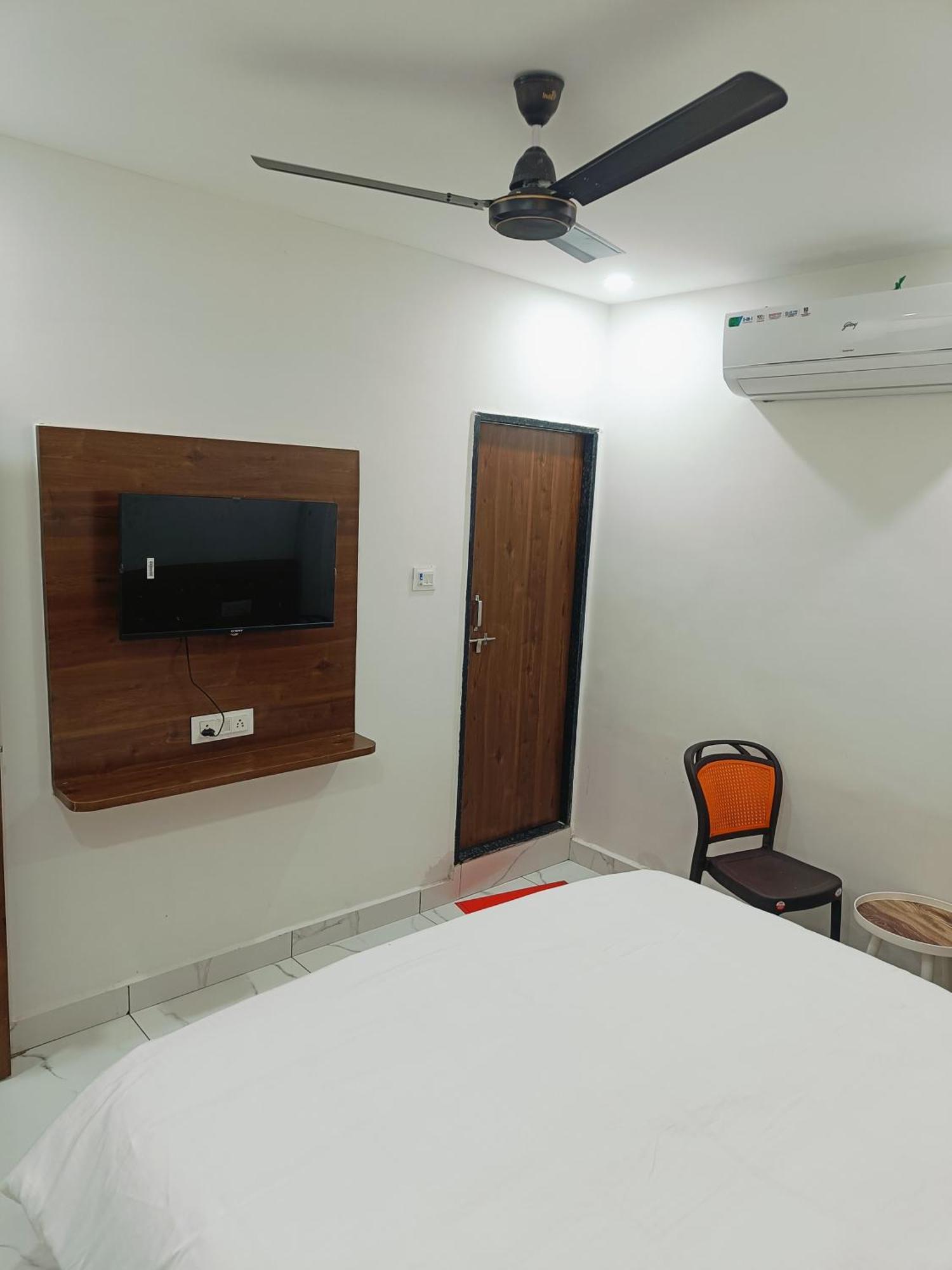 Hotel Shree Kedar Palace Ujjain Luaran gambar